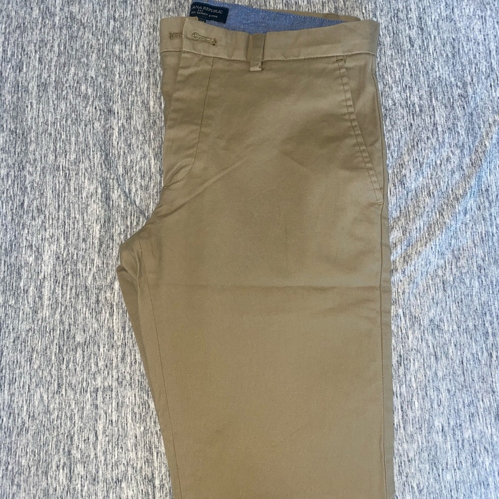 Banana Republic Skinny Chino Pants